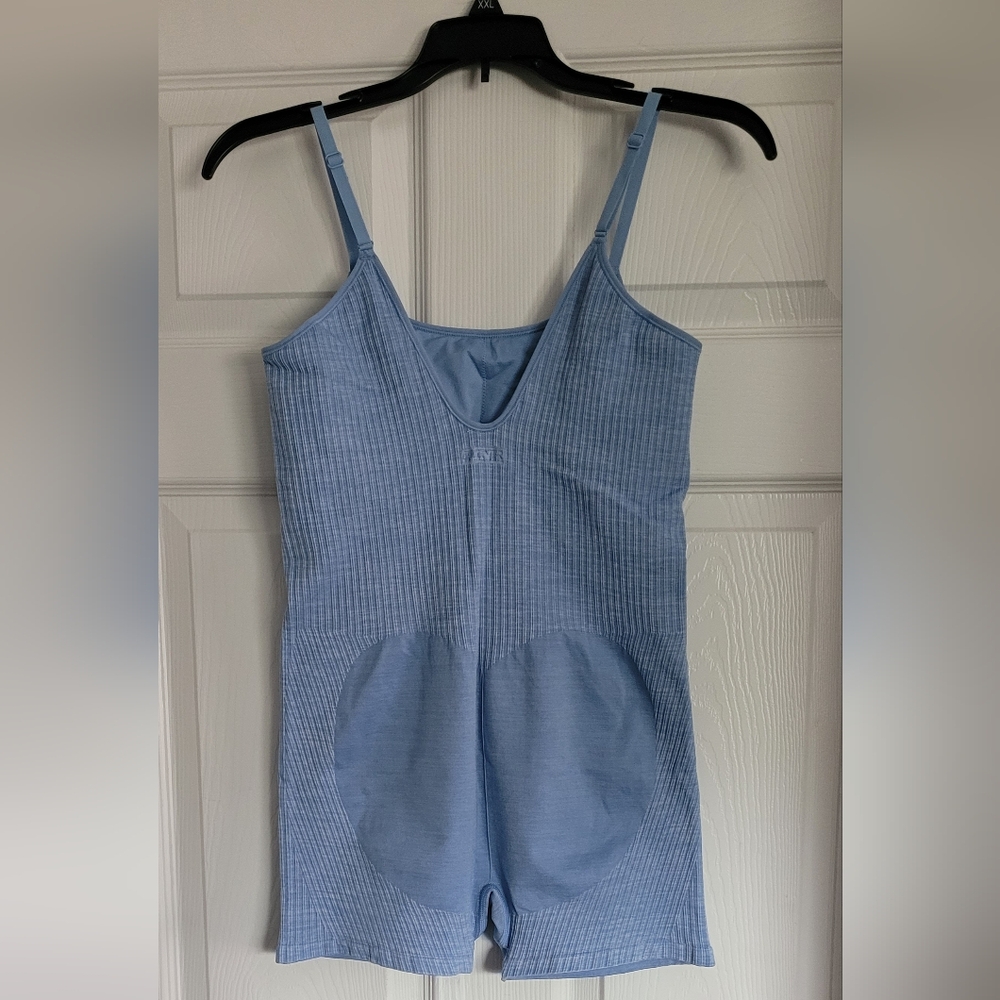 Pink brand Sz Sm workout onsie With Thin Padding At Top..Read Post - Picture 2 of 9